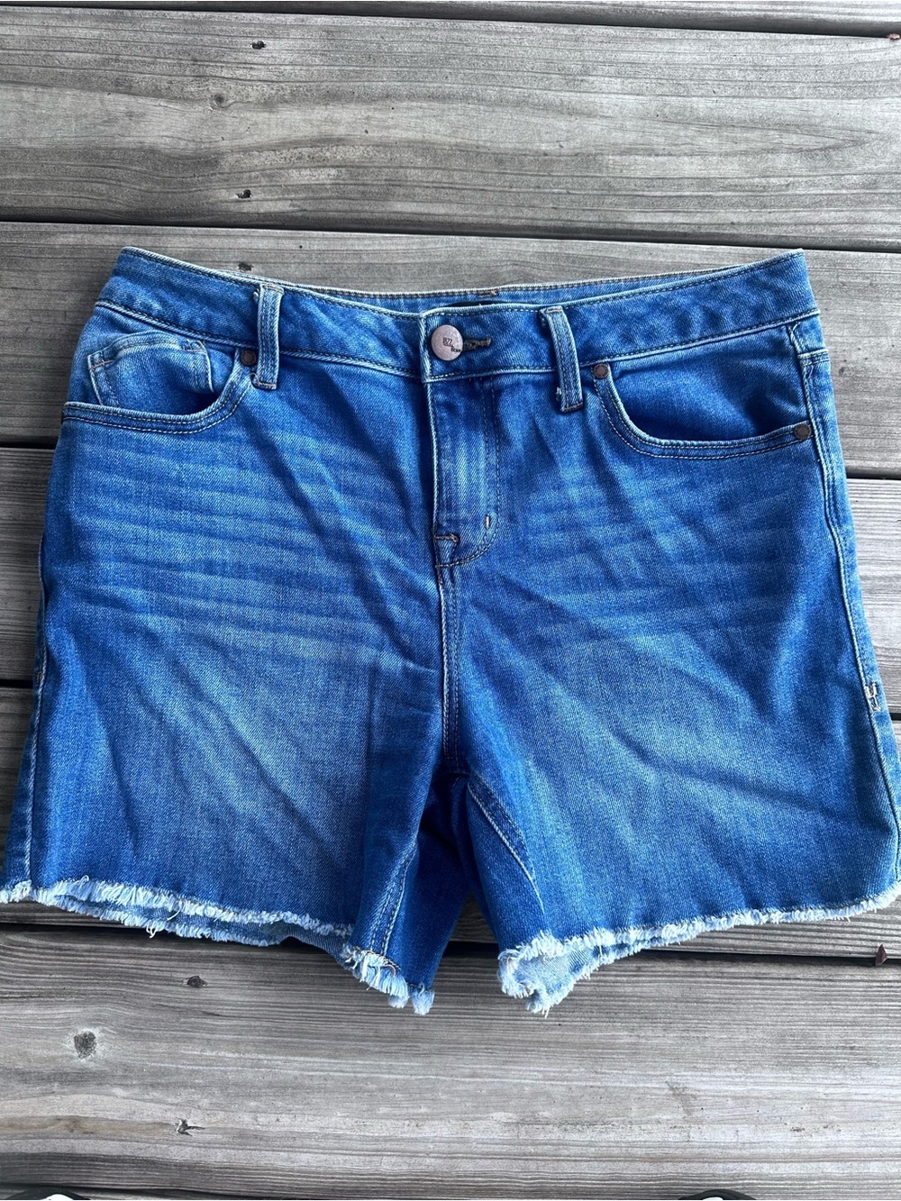 1822 Denim Medium Blue Frayed Hem Jean Shorts